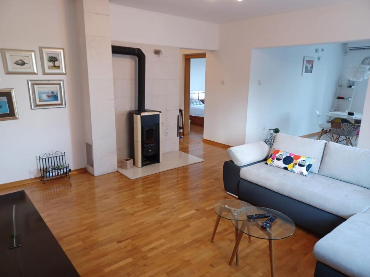 סולין Lara Apartment מראה חיצוני תמונה